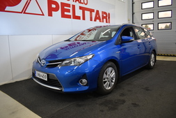 Toyota Auris vaihtoauto