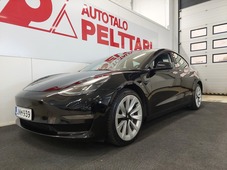 Tesla Model 3 vaihtoauto