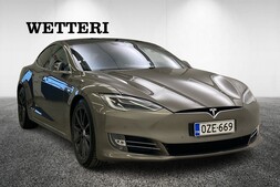 Tesla Model S vaihtoauto