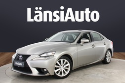 Lexus IS vaihtoauto