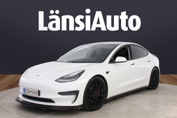 Tesla Model 3 vaihtoauto