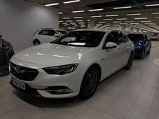 Opel Insignia vaihtoauto