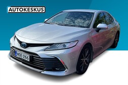 Toyota Camry vaihtoauto