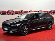 Volvo V90 Cross Country vaihtoauto
