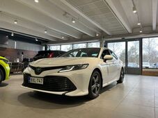 Toyota Camry vaihtoauto