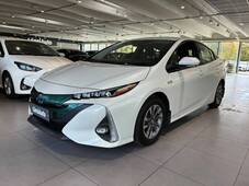 Toyota Prius Plug-in vaihtoauto