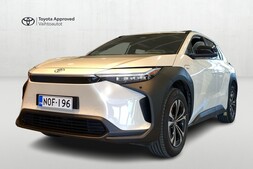 Toyota bZ4X vaihtoauto