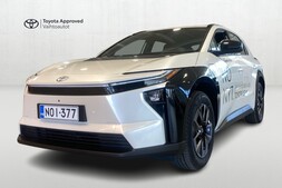 Toyota bZ4X vaihtoauto