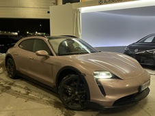 Porsche Taycan vaihtoauto