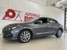 Hyundai i30 Fastback vaihtoauto