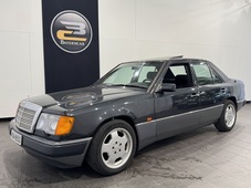 Mercedes-Benz 230 vaihtoauto