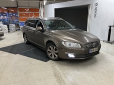 Volvo V70 vaihtoauto