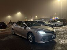 Toyota Camry vaihtoauto