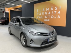 Toyota Auris vaihtoauto