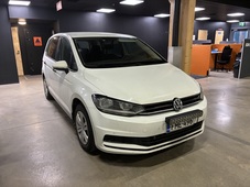 Volkswagen Touran vaihtoauto