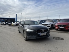 Volvo V60 Cross Country vaihtoauto