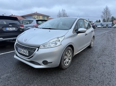 Peugeot 208 vaihtoauto