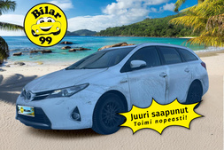 Toyota Auris vaihtoauto