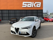 Alfa Romeo Stelvio vaihtoauto