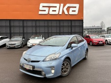 Toyota Prius PHEV vaihtoauto