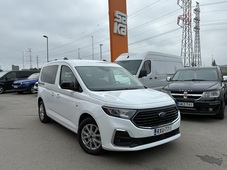 Ford Tourneo Connect vaihtoauto