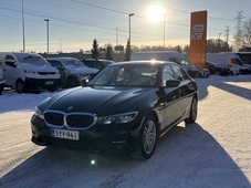 BMW 330 vaihtoauto