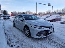 Toyota Camry vaihtoauto