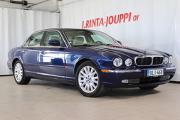 Jaguar XJ8 vaihtoauto