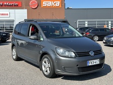 Volkswagen Touran vaihtoauto