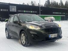Ford Kuga vaihtoauto