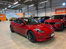 Tesla Model 3 vaihtoauto