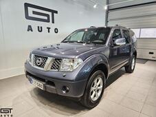 Nissan Pathfinder vaihtoauto
