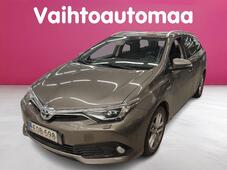 Toyota Auris vaihtoauto