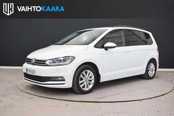 Volkswagen Touran vaihtoauto