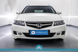 Honda Accord vaihtoauto