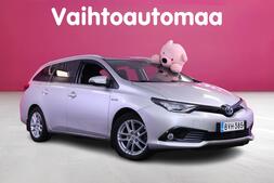Toyota Auris vaihtoauto