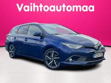 Toyota Auris vaihtoauto