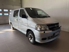 Toyota Hiace vaihtoauto