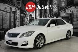 Toyota Crown vaihtoauto
