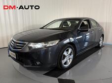 Honda Accord vaihtoauto