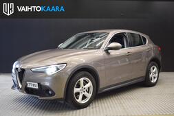 Alfa Romeo Stelvio vaihtoauto