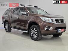 Nissan Navara vaihtoauto