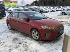 Hyundai IONIQ plug-in vaihtoauto