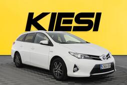 Toyota Auris vaihtoauto