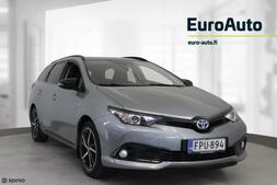 Toyota Auris vaihtoauto