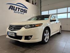 Honda Accord vaihtoauto
