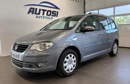 Volkswagen Touran vaihtoauto