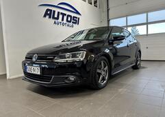 Volkswagen Jetta vaihtoauto