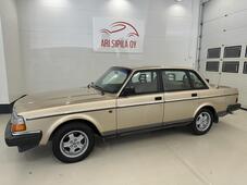 Volvo 240 vaihtoauto