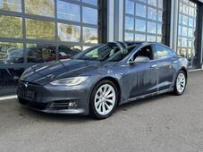 Tesla Model S vaihtoauto